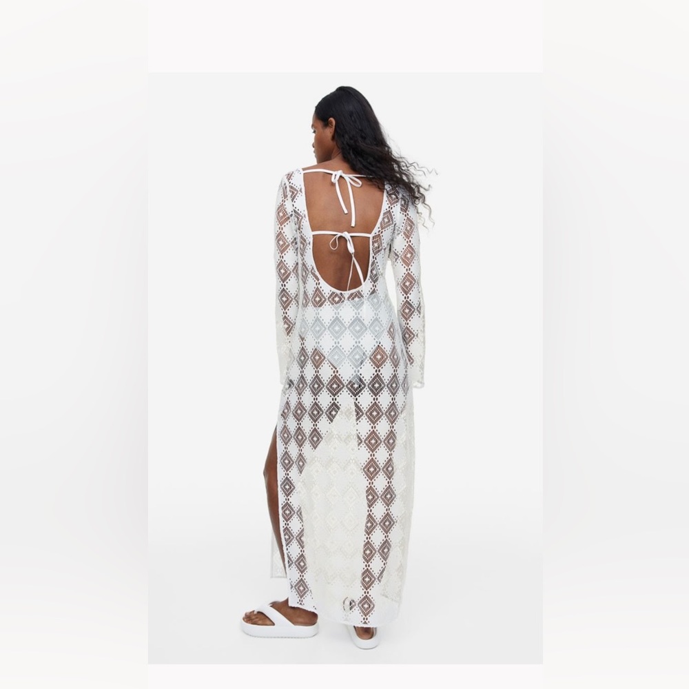 H&M OPEN-BACKED CROCHET LOOK DRESS - Picture 4 of 7